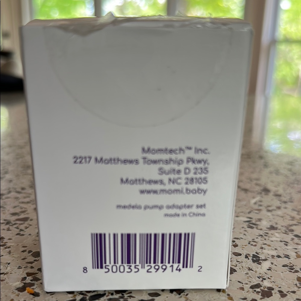 White Breast Pump Adapter Set